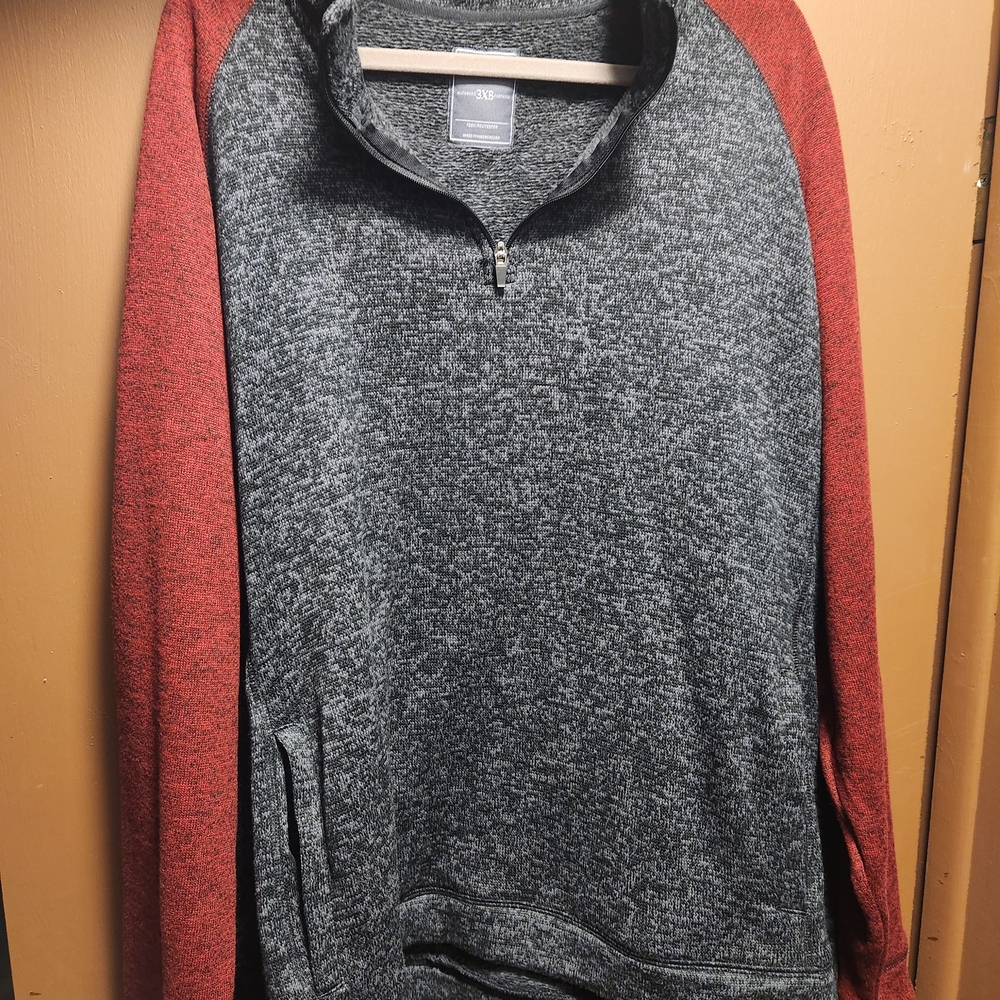 AXIS Men's Gray and Red Quarter-Zip Sweatshirt